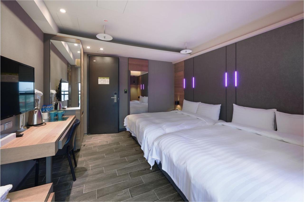 Kiwi Share Hotel Zhongli Bagian luar foto
