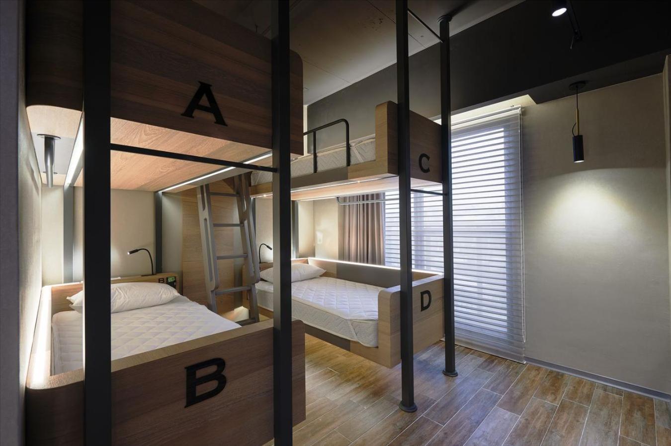 Kiwi Share Hotel Zhongli Bagian luar foto